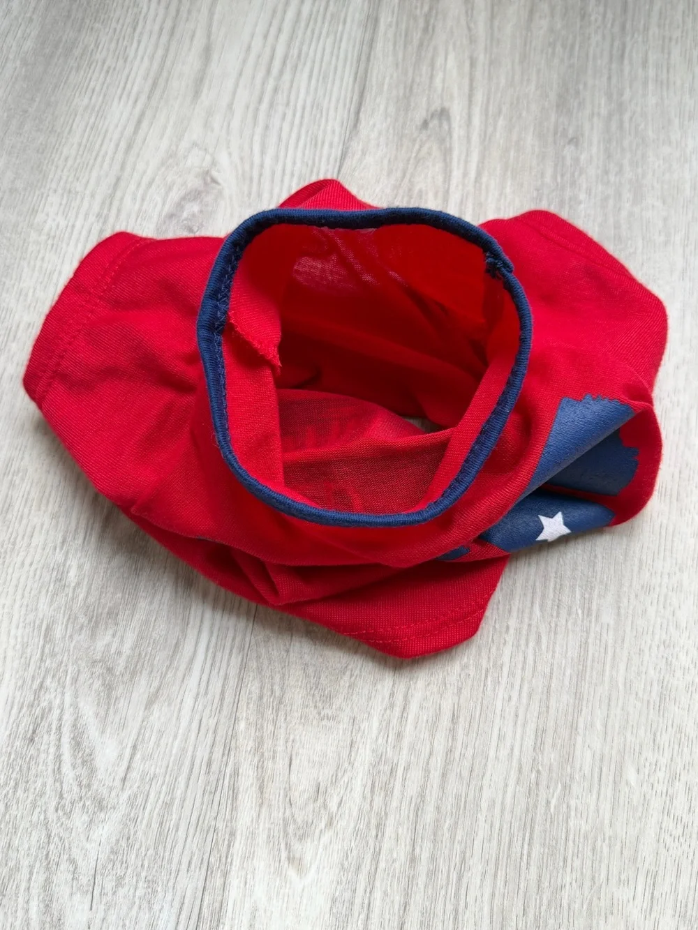 Other red short